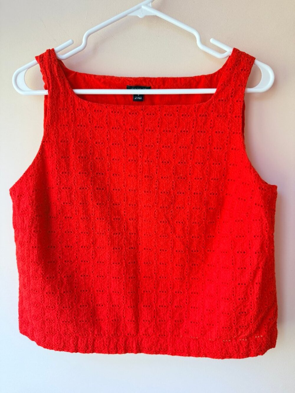 Ann Taylor Eyelet Cropped Tank Top | Fiery Red | Size M